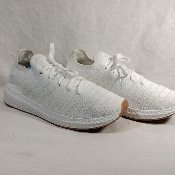 Danskin Bloom Textured Sneaker: Slip-on White NWOT - Picture 1 of 8